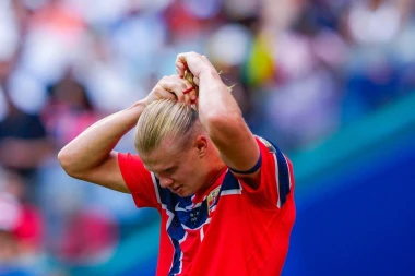 Viking sa stilom: Erling Haaland obožava luksuzne torbe, a njegove gumice za kosu su hit