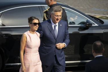 Ana Maslać Plenković u Parizu odabrala haljinu s potpisom omiljene dizajnerice Kate Middleton