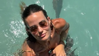 Adriana Ćaleta-Car uživa s obitelji na Bahamima, a nas je odu&scaron;evio njezin cvjetni kupaći kostim