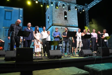 U čast legendarnom Oliveru: Osmi 'Trag u beskraju' donosi četiri emotivna koncerta