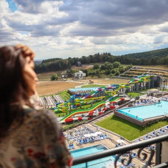 Fru&scaron;ke Terme postale su ljetni hit: Mir, bazeni i luksuz usred prirode