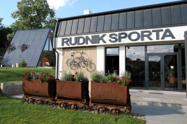 Fru&scaron;ke Terme postale su ljetni hit: Mir, bazeni i luksuz usred prirode