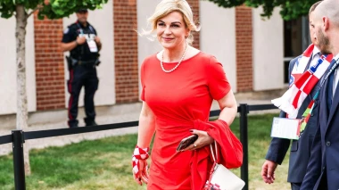 Kolinda Grabar-Kitarović pokazala kako se nosi elegancija na sportskim spektaklima