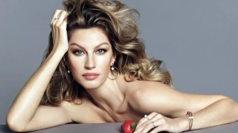 Gisele B&uuml;ndchen slavi rođendan: Slučajno je otkrivena u shopping centru i postala najplaćeniji model