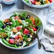 Nahranite mozak: Vrhunska salata i namirnice koje čuvaju kognitivno zdravlje