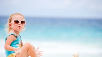 Vi&scaron;e nema izlike za golu djecu na plaži: Prona&scaron;li smo najslađe kupaće kostime za mali&scaron;ane