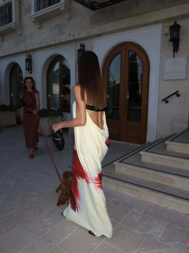 Severina zablistala na jugu Hrvatske, modnim izdanjem osvojila dru&scaron;tvene mreže