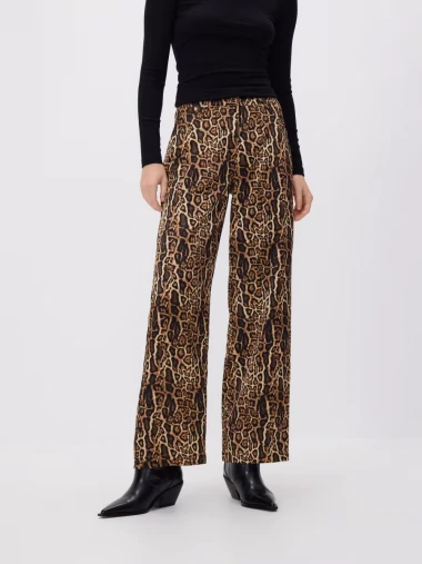 Od zmijskog do leopard uzorka: Animal print favoriti koje se isplati uloviti na sniženju