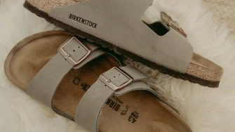 Umjesto kupovine novih, svi obnavljaju Birkenstockice - rezultati su impresivni