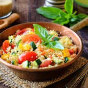 Četiri neodoljive salate s kus-kusom za brze ljetne obroke