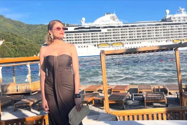 Lejla Filipović zablistala u smeđoj haljini koja odi&scaron;e luksuzom: Ovo je definicija ljetne elegancije