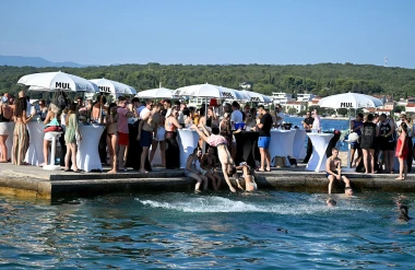Mulino Beach X Extravagant ponovno su priredili jednu od najboljih ljetnih zabava na Kvarneru