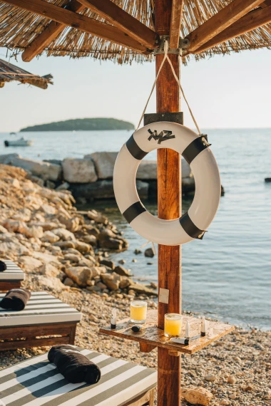 Globalni ljetni trend stigao je u Hrvatsku: XYZ i D'OR Beach Club predstavljaju prvu brendiranu plažu u regiji