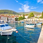 Jesen na Braču: Puste plaže, maslinici i domaća ulja u privatnoj turi