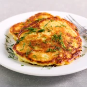 Recept za hrskave polpete od tikvica i feta sira: Tajna je samo u jednom koraku