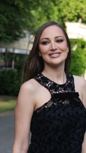 Aleksandra Prijović u bikiniju koji odi&scaron;e retro glamurom: Crno-bijeli spoj ponovno osvaja