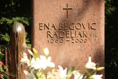 Neprežaljena diva: Život Ene Begović i kobno ljeto koje je potreslo Hrvatsku