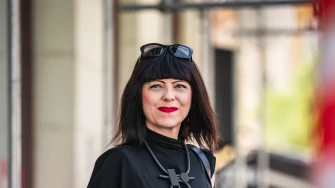 Mirela Holy na zagrebačkoj &scaron;pici ponovno pokazala svoj osebujni modni potpis