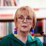 Preminula je Vedrana Rudan, beskompromisna književnica koja je svoj odlazak sama najavila