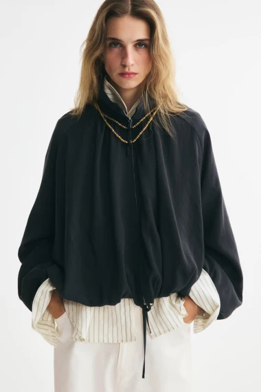H&amp;M ima sve &scaron;to nam treba za prijelaz iz ljeta u jesen: Pogledajte na&scaron;e favorite