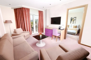 Vikend bijeg za odrasle nadomak Hrvatske: Hotel Premier Aqua krije se u zelenilu Fru&scaron;ke gore
