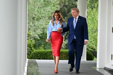 Melania Trump zna tajnu savr&scaron;enog stila: Dvije boje bile su dovoljne za upečatljiv outfit