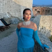 Nina Badrić ponovno odu&scaron;evila besprijekornim izgledom, izgleda poput holivudske dive