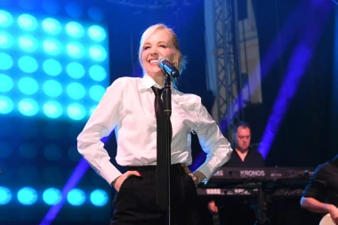 Jelena Rozga proslavila 49. rođendan: Evo kako je izgledala prije 30 godina