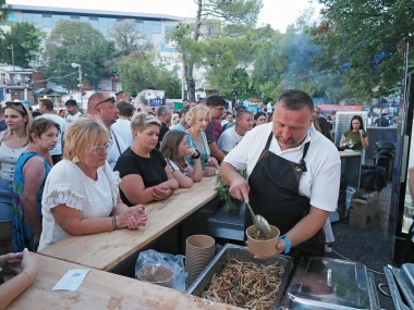 Rijeka je dobila novu gastro pozornicu: Porto Gastro Festival pretvorio Kantridu u spektakl okusa i svjetla