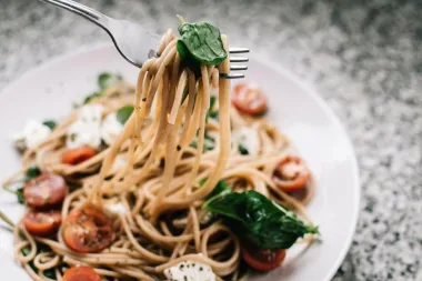 Che pasta! Tri recepta s tjesteninom gotova za 15 minuta ili manje