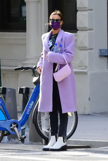 Irina Shayk pokazala kako isfurati najpoželjniji look ove zime