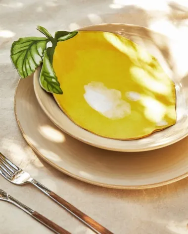 Proljetna Zara Home kolekcija - spoj retro estetike i zlatnih tonova