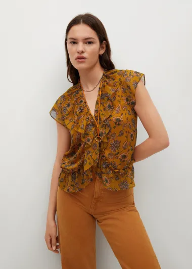 Hit komadi: Mango ima prekrasne bluze za toplije dane