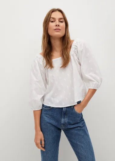 Hit komadi: Mango ima prekrasne bluze za toplije dane