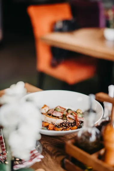 Šarmantno mjesto gdje se uvijek fino jede ima novi menu - Lažni svjedok