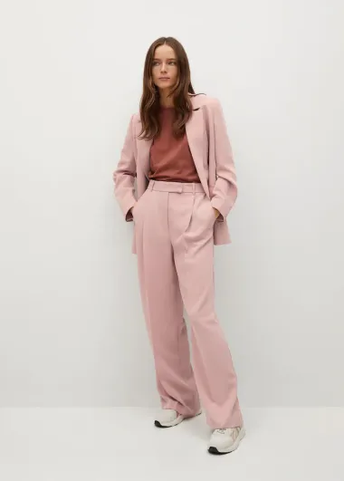 Vrijeme je za super ulove: Široke hlače na sniženju od 79 kuna