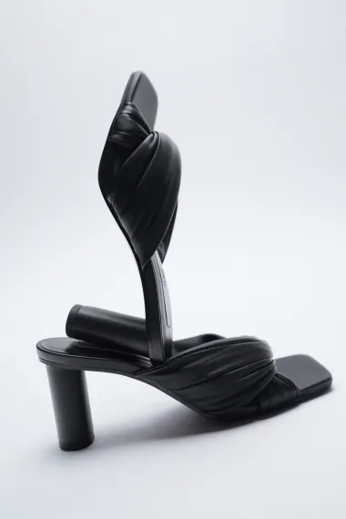 Sandale s potpeticom na sniženju - ljepotice koje ćemo nositi cijelo ljeto