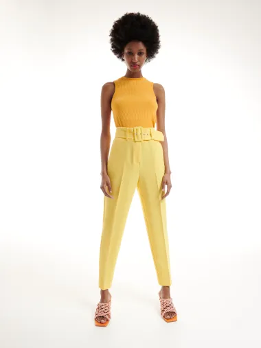 Žuta je boja veselja: 20 stylish komada koji će unijeti vedrinu u svaki outfit