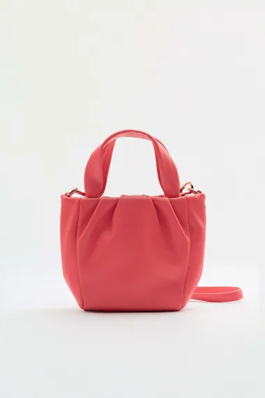 Ovog proljeća nosimo torbice jarkih boja, a evo i naših favorita