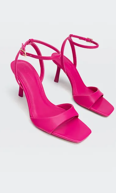 Već razmišljamo o sandalama, a ovo su najljepše iz high street ponude