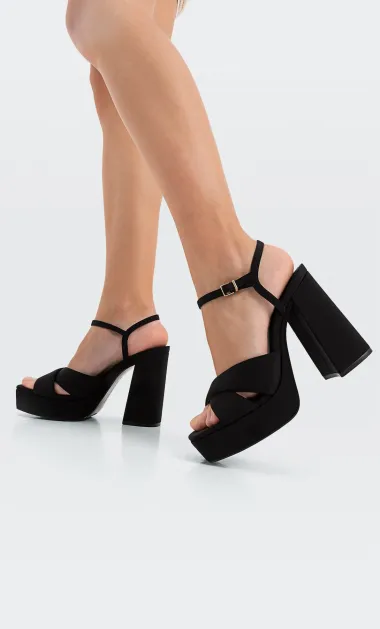 Već razmišljamo o sandalama, a ovo su najljepše iz high street ponude