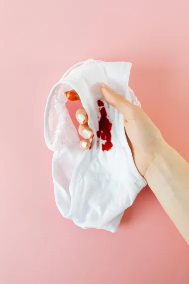 Od boje do intenziteta: Što ti tvoja menstruacija može otkriti o zdravlju