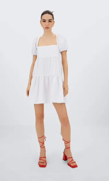 Već od 129 kuna: Najljepše bijele haljine za ljeto iz Stradivariusa