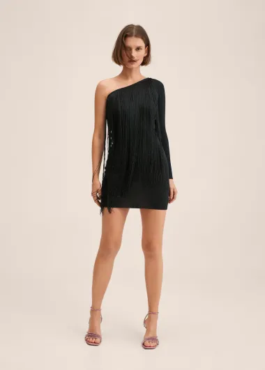 Vraćaju se haljine s resicama: 10 modela koji će podići svaki look