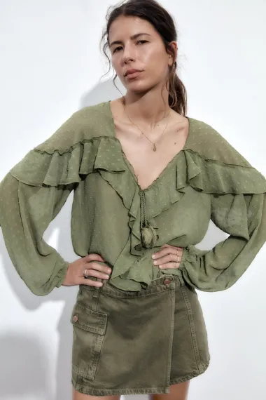 Stiže njihovo vrijeme: U Zari smo pronašle najljepše bluze za proljeće