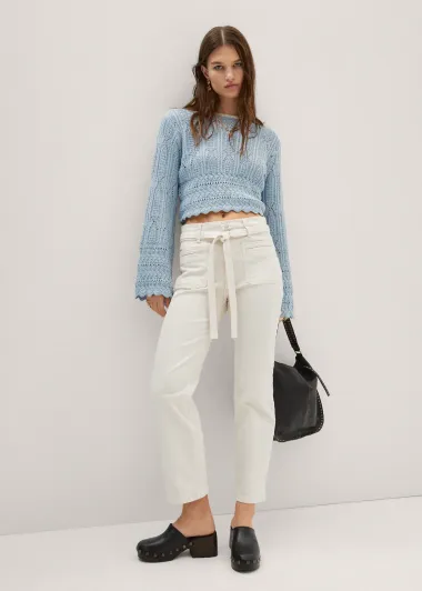 Modni favorit za tople dane: 10 bijelih traperica koje podižu svaku kombinaciju