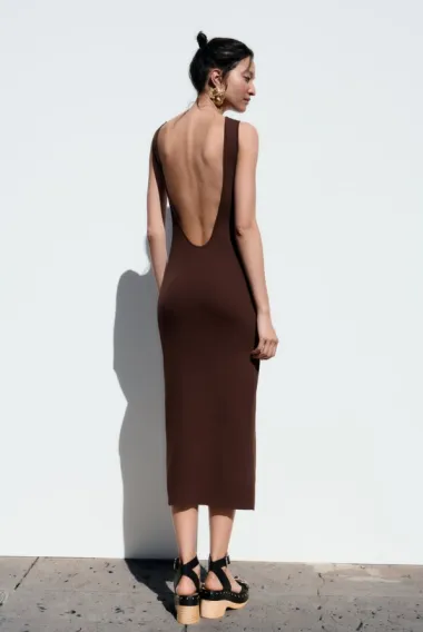 Ženstvene i elegantne: Ovo su najljepše haljine otvorenih leđa iz ponude