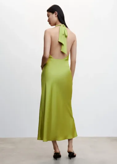 Ženstvene i elegantne: Ovo su najljepše haljine otvorenih leđa iz ponude