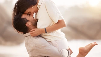 Ljubav bez granica: Kako održati bliskost u vezi na daljinu?