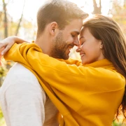 Mjesečni horoskop za studeni: Očekujte novi polet u ljubavnim odnosima, buđenje intuicije i otkrivanje tajni